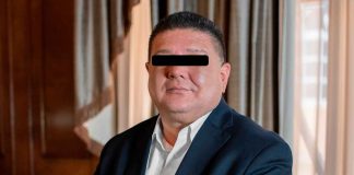 Dictan prisión preventiva al exfiscal César Jáuregui de Chihuahua El exfiscal de Chihuahua, César Jáuregui Moreno, quien enfrenta prisión preventiva en el penal del Altiplano por el presunto delito de traición a la patria.