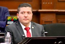 Aprueba el Congreso instaurar 10 de septiembre, fecha oficial en honor a Nicolás de Régules Cano Sesión del Congreso de Michoacán donde se aprueba conmemorar el natalicio del General Nicolás de Régules Cano.