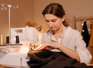Día Mundial de la Costurera: el oficio que sigue vistiendo generaciones