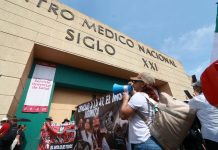 Trabajadores del IMSS rechazan aumento del 8% y convocan a megamarcha nacional el 30 de octubre