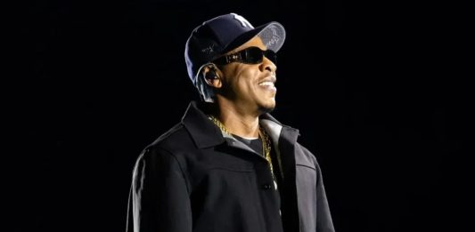 De Bad Bunny a Jay-Z: anuncian al artista para el Super Bowl 2027 El rapero estadounidense Jay-Z, estrella principal anunciada para el espectáculo de medio tiempo del Super Bowl LXI.