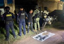 Detienen a motociclista armado con fusil, revólver y 346 cartuchos en Morelia