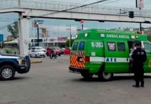 Motociclista muere en hospital tras choque contra camioneta, en La Piedad Sitio del accidente entre una motocicleta y una camioneta en el bulevar Lázaro Cárdenas de La Piedad, Michoacán.