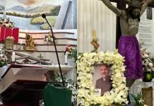 #VIDEO // Frente al altar de la tragedia: velan a párroco en el mismo lugar donde murió Ceremonia de velación y misa del sacerdote Patricio Sánchez en la iglesia del Perpetuo Socorro en Guayaquil, Ecuador, con el altar rodeado de arreglos florales blancos.