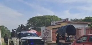 ¡Terror en las aulas de Oaxaca! Comando armado irrumpe en secundaria de San Blas Atempa y asesina a profesor
