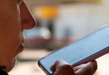 ¿Le preguntas todo a tu celular? La historia de los asistentes de voz
