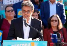 “Tienen miedo a nuestro poder”: Eugenio Derbez alza la voz por los latinos