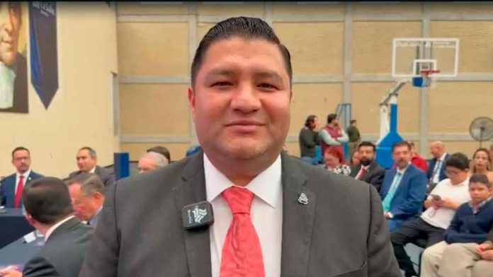 Víctor Manuel López Rodríguez rinde su segundo informe de actividades como rector de la Universidad La Salle Morelia.