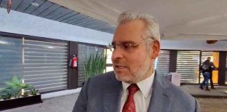 Confirma Bedolla visita de Sheinbaum a Apatzingán; seguridad será prioridad El gobernador Alfredo Ramírez Bedolla anunciando la visita de la presidenta Claudia Sheinbaum a Apatzingán.